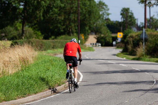 Can You Cycle On a Dual Carriageway?